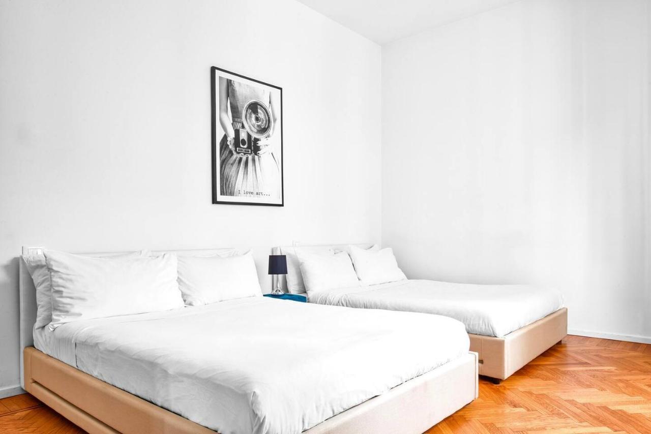 3 Bedrooms Apartment Milano Exterior foto